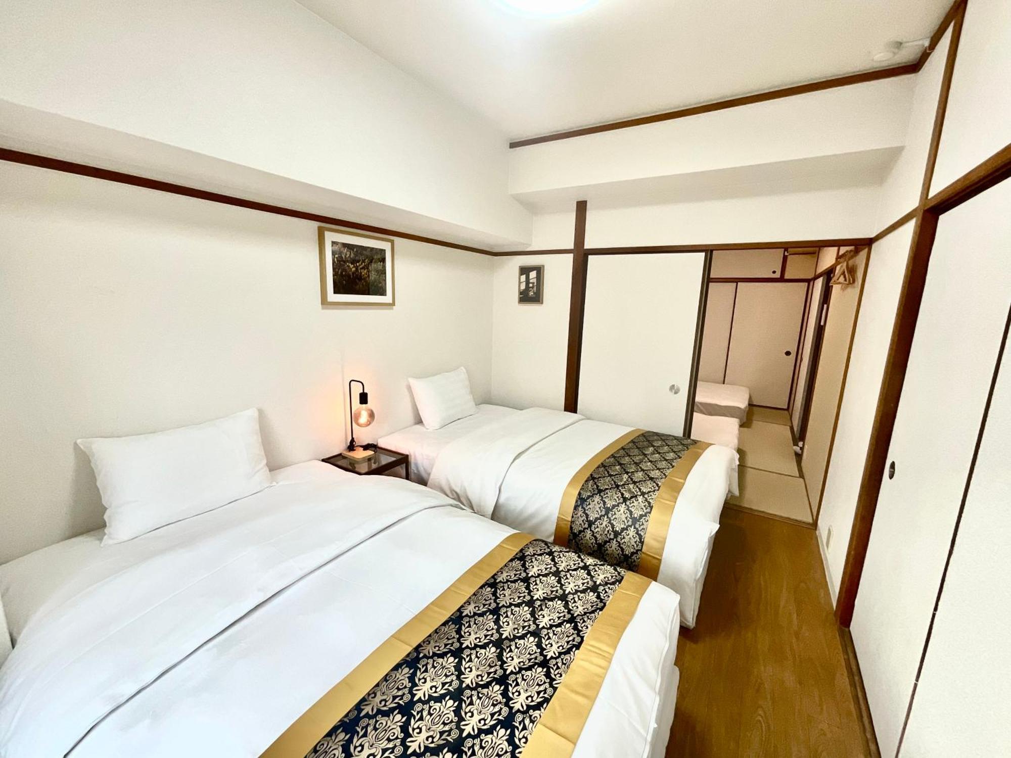 嵐 難波西 民宿 Bed And Breakfast Осака Экстерьер фото